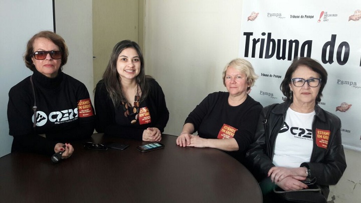 Itamara Santos, Cátia Silveira, Mara Ritta e Nara Carvalho integram o comando de greve na região