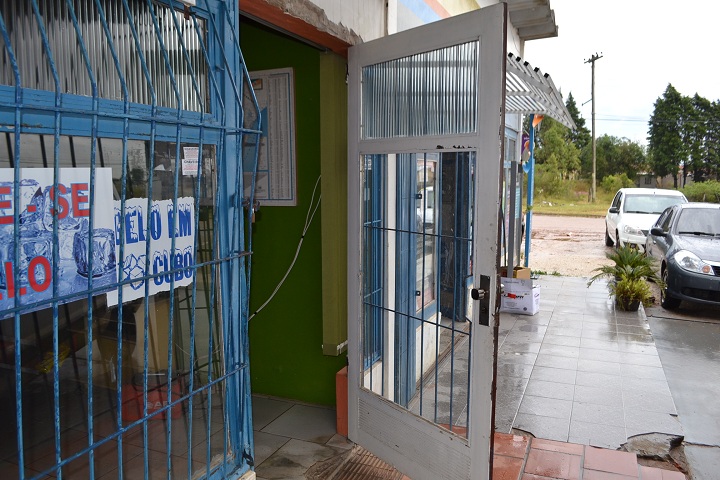 Com as espátulas da borracharia, ladrões fizeram a sequência de arrombamentos