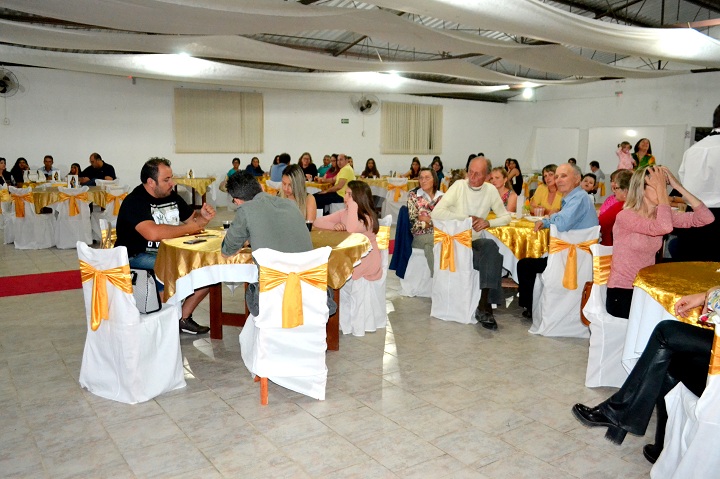 Convidados especiais participaram do evento no salão Cristo Rei