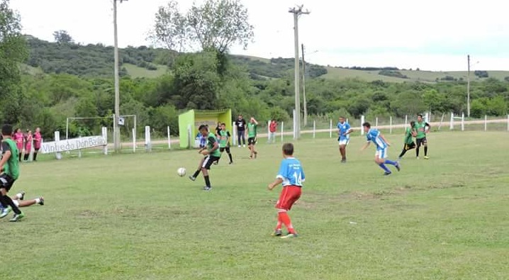 Jogos de futebol foram os destaques da festa de integração