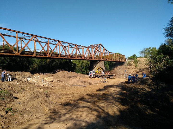 Obras do local onde ficará a nova ponte estão em pleno andamento