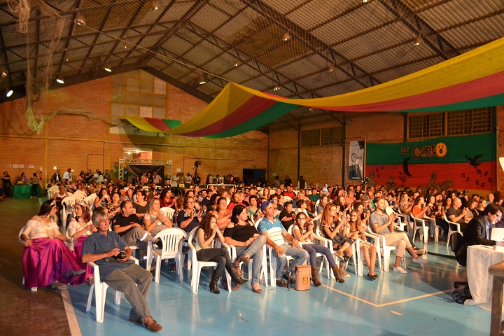 Bom público prestigiou a primeira noite