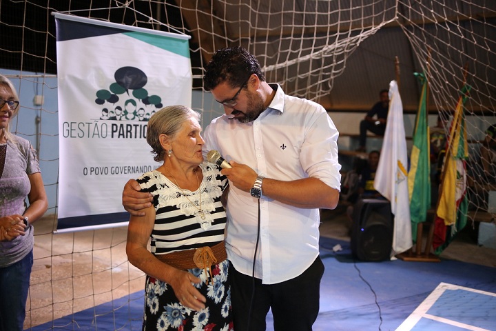 Evento contou com a participação da viúva do saudoso Domingos, a dona Cemilda