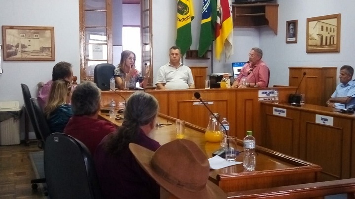 Visita de membros do IPHAE aconteceu uma semana após comitiva ir até Porto Alegre