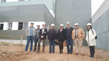 Em visita às obras do hospital escolar regional da UFPel, o secretário de Piratini e presidente do cosems, Diego Espíndola, ressaltou a importância da conclusão da primeira etapa das obras