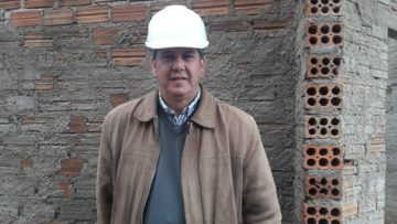 Secretário de Obras, engenheiro Wagner Tavares é o autor do projeto do novo terminal rodoviário de Hulha Negra