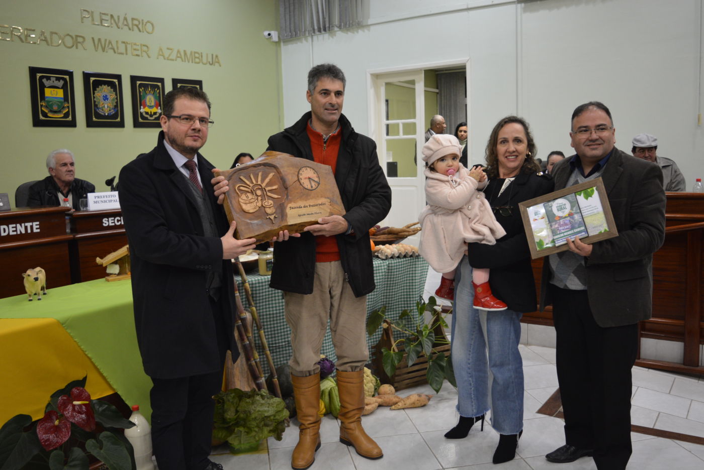 Agnaldo Mendes Silveira e Isabella Dias Silveira (Fazenda dos Passarinhos) 