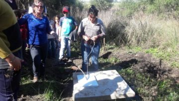 Engenheira floresta Macarena, explicou as condições da nascente e como deve ser cuidada