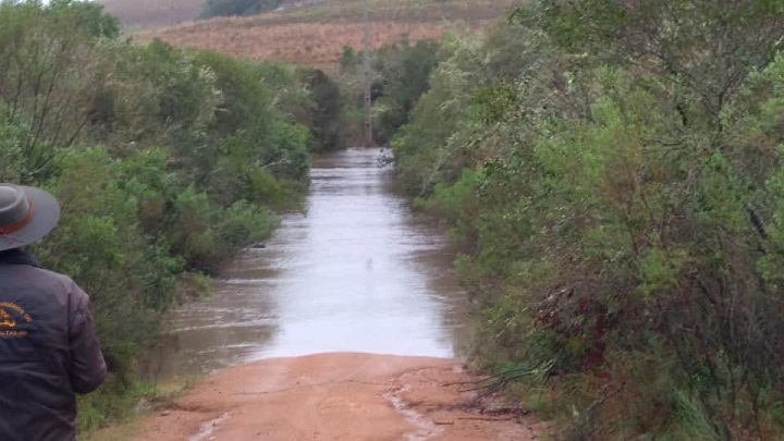 Em Pedras Altas, comunidades ficaram isoladas