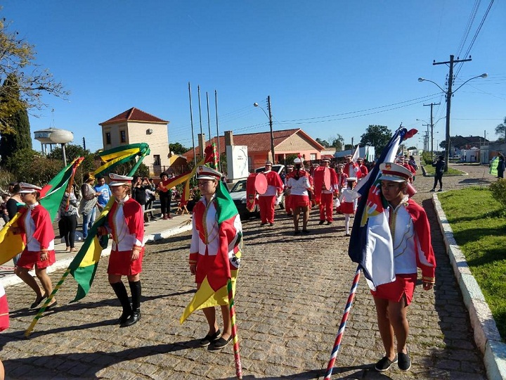 Desfile Pedras Altas (1)