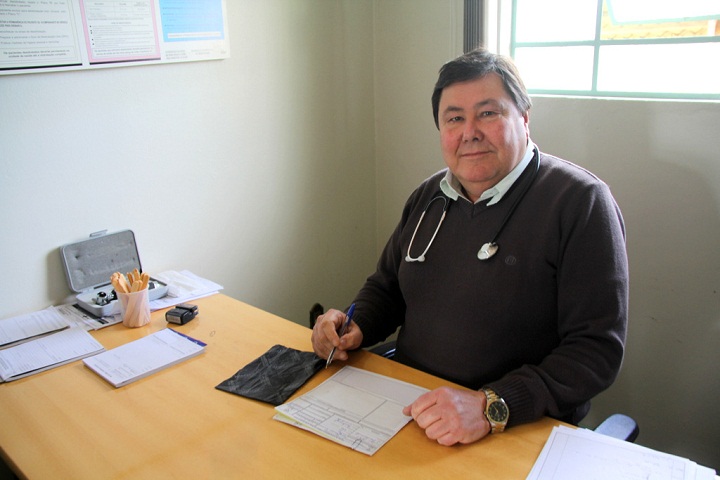Médico Alexandre Zanúncio vai atender a comunidade