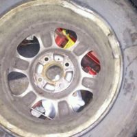 Motoristas têm contabilizado prejuízos nos buracos ao longo da rodovia